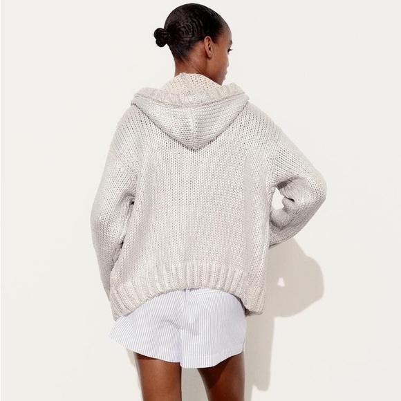 ZARA COTTON ZIP UP CARDIGAN SWEATER with HOOD RETRO MODERN CHIC Beige Silver L - Picture 2 of 11